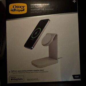 OtterBox White Packaging